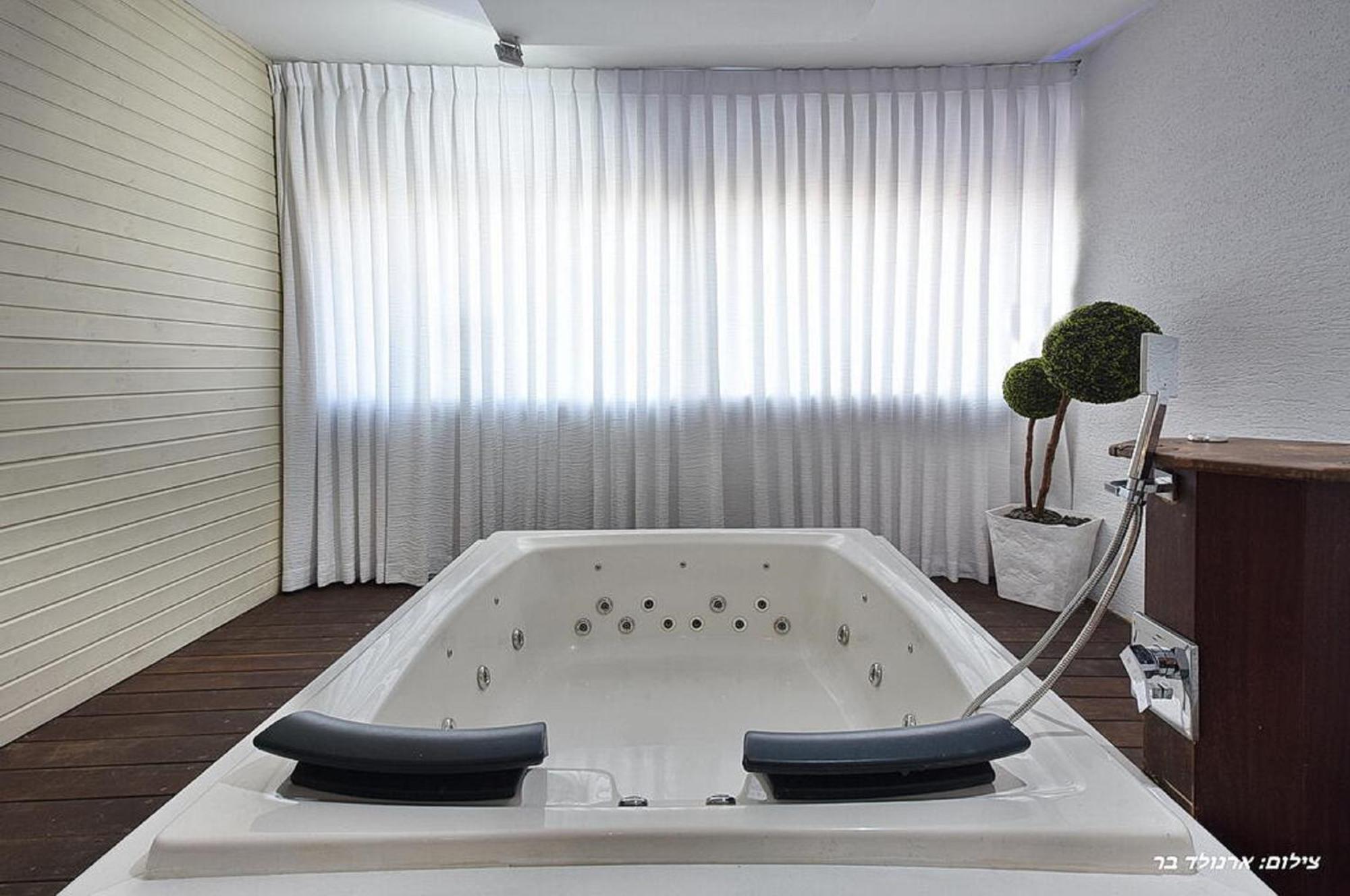 Hotel אוטופיה בצפון - מתחם אירוח מפואר Shahar Exterior foto